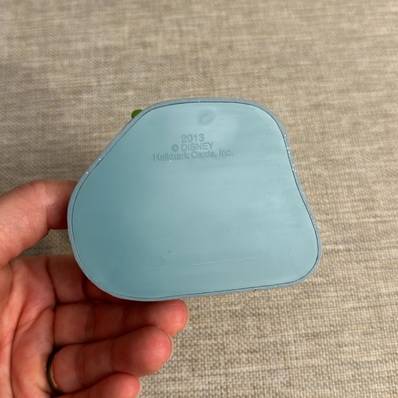 NIB! Never Been User Tink Takes a Tumble Hallmark Ornament 2013 - Picture 13 of 16